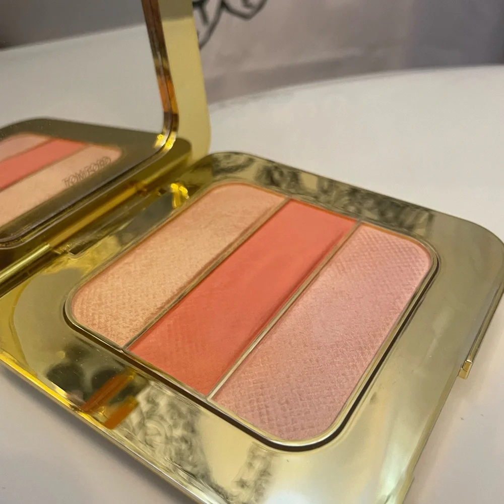 Tom Ford Soleil Contouring Compact Illuminator